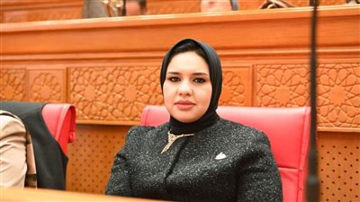 النائبة راويه مختار تتقدم بطلب إحاطة بسبب تأخر تكليف خريجي طب الأسنان 
