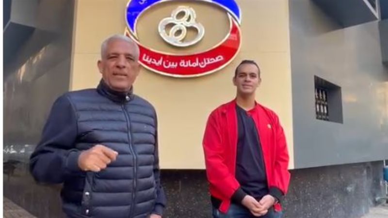 النائبان محمد الحسيني
