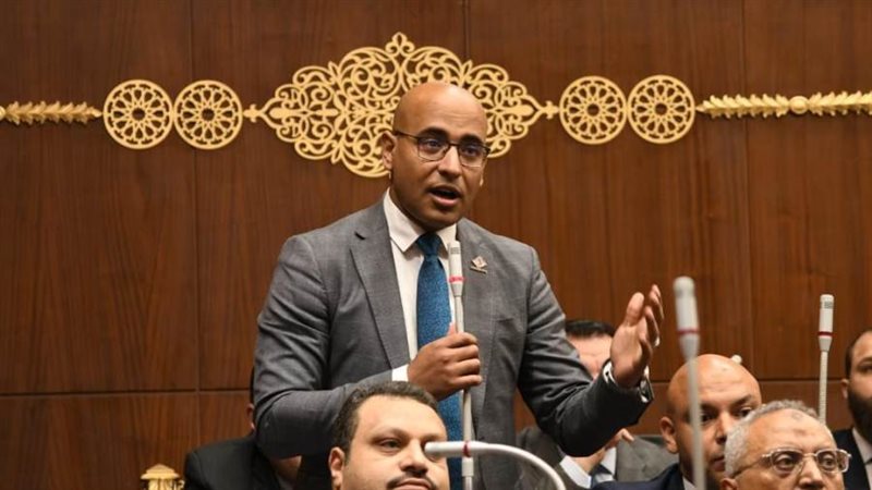 علاء مصطفى