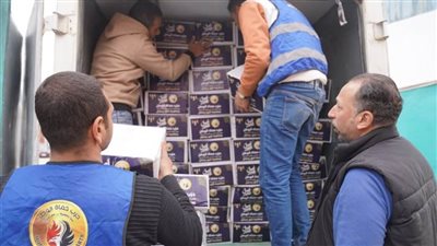 حماة الوطن بسوهاج يوزع آلاف الكراتين من السلع الغذائية ويطلق حملة افطار صائم طوال شهر رمضان