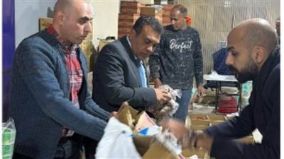 النائب أشرف مرزوق يوزع كراتين الخير على الأسر الأولى بالرعاية بعين شمس في رمضان