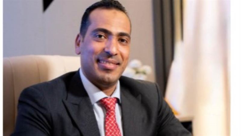 النائب محمود حسين