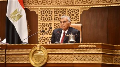رئيس مجلس الشيوخ يهنئ الرئيس السيسي بمناسبة عيد الفطر المبارك