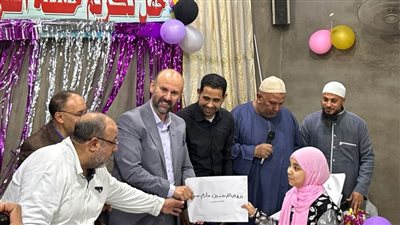 النائب باسم كامل يدعم حفظة كتاب الله بمؤسسة التقوى في أجواء رمضانية