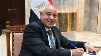 إبراهيم نظير يؤكد على ضرورة مراعاة البعد الاجتماعي في زيادة أسعار الكهرباء
