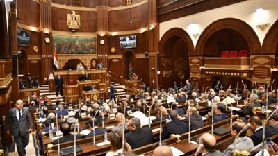 زيادة سنوية في التزامات الخزانة العامة.. 