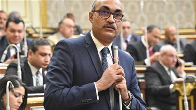 بعد قرار منع الممتنع عن النفقة من السفر.. إيهاب منصور: ندعم أي إجراء يعيد الحقوق للزوجة والأطفال | خاص