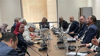أزمة المعلمين تحت القبة.. عجز يقدر بـ 468 ألفاً.. ومطالب برلمانية بجدول زمني لإنهاء نظام 'الحصة' واستبداله بكوادر مؤهلة