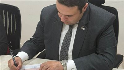 في ختام ماراثون الترشح.. عبد المنعم إمام يتقدم رسميًا لرئاسة 