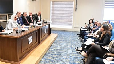 بمباركة الحكومة والبرلمان..