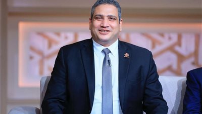 عماد خليل: يجب التصدي لظاهرة الغش لحماية مستقبل المجتهدين من ضياع «كليات القمة»