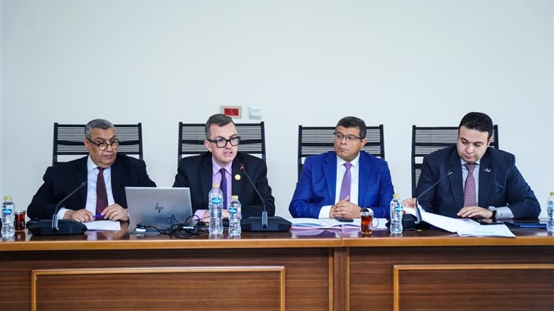 اجتماع لجنة الخطة