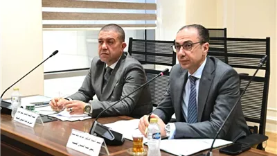 النائب شريف باشا: تحسن التعاون مع وزارة الصحة خطوة مهمة لحل أزمات القطاع