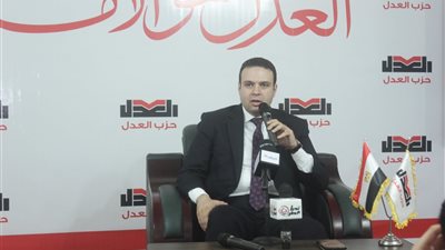 عبدالمنعم إمام يحدد خارطة طريق 