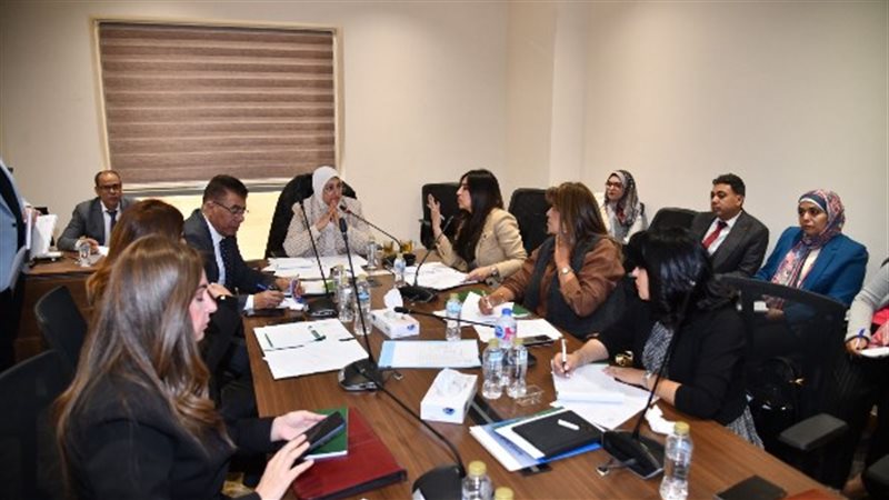  لجنة الإعلام والثقافة