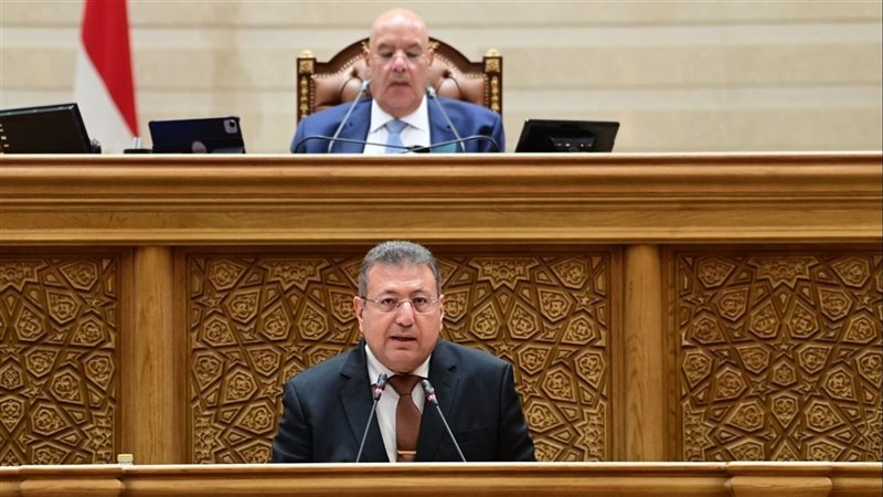 النائب طارق شكري