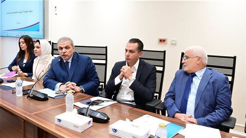  الدكتور جمال عوض،