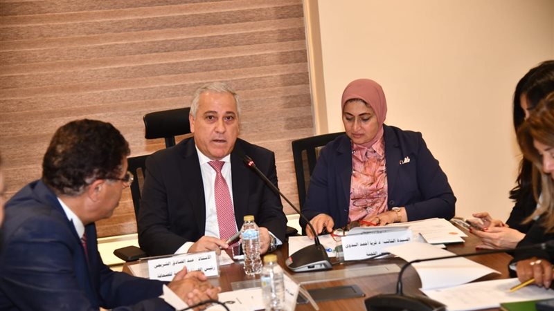 خلال مناقشة موازنة
