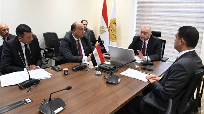  لجنة النقل والمواصلات