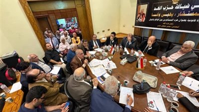 حزب الغد يطرح مشروعًا لتعديل قانون الإيجار القديم.. زيادة سنوية 7% وإلغاء 3 مواد