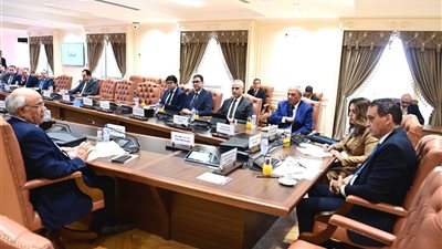 البرلمان يبدأ مناقشة قانون الإدارة المحلية.. منال عوض: نؤسس لمنظومة لامركزية حديثة