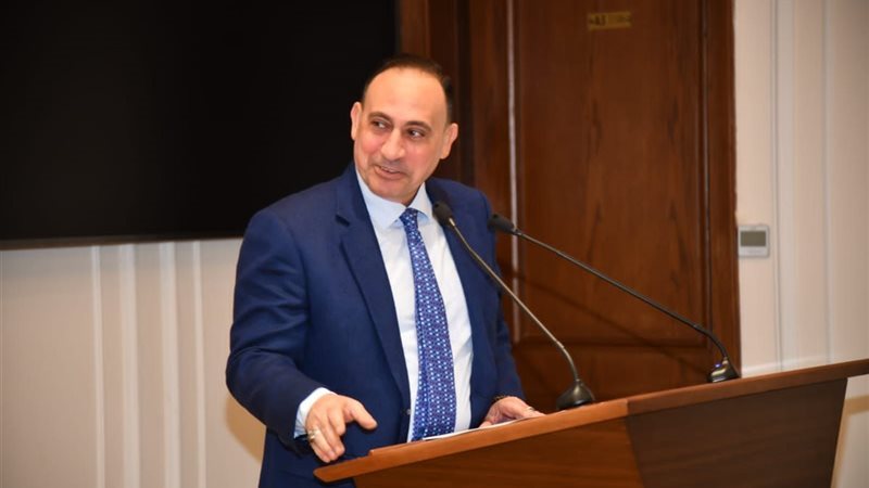 النائب محمد عبد الله زين الدين