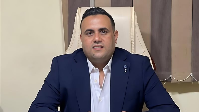 النائب مصطفى مزيرق