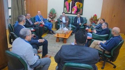 وفد «حزب العدل» يزور نقابة الصحفيين لبحث تحركات تشريعية لدعم حرية تداول المعلومات