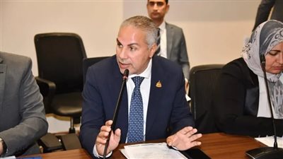 النائب مصطفى البنا يُطلق قافلتين لمحو الأمية في منية الحيط وتطون بإطسا