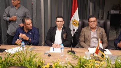 «محليات أكثر تأثير.. تمكين الشباب وتعزيز دور المرأة».. حزب الوعي يفتح حوارًا حول قانون الإدارة المحلية والاستعداد للانتخابات