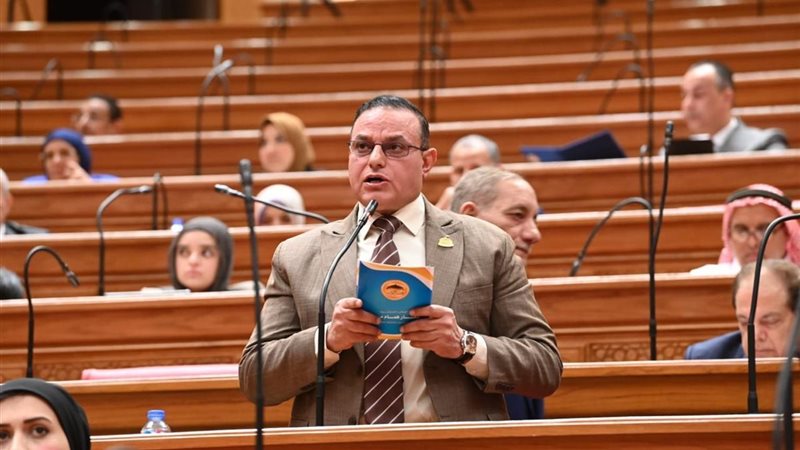  الدكتور مختار همام