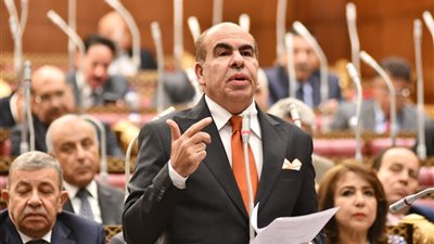 النائب ياسر الهضيبي يسأل الحكومة عن جاهزية الموانئ والممرات البحرية لمواجهة المخاطر الإقليمية