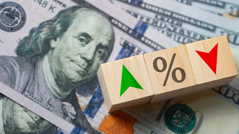  رفع أسعار الفائدة