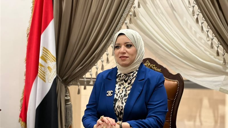  الدكتورة رهام فاروق