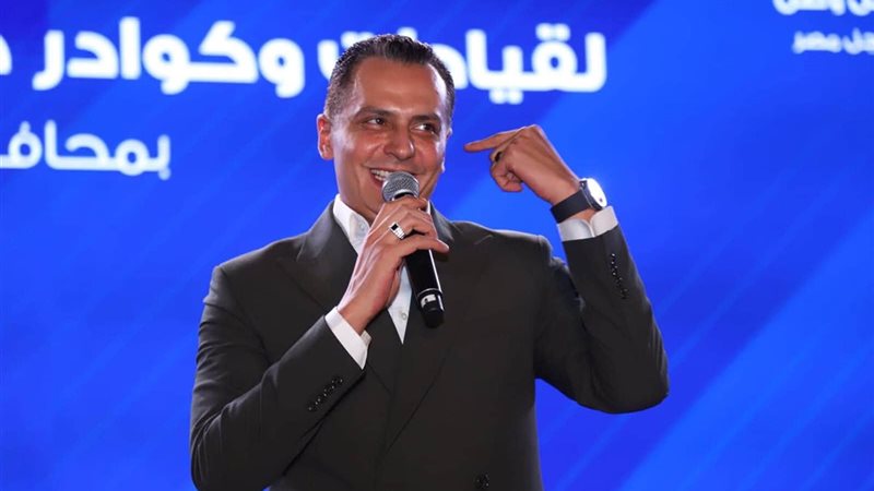 النائب أحمد عبد الجواد