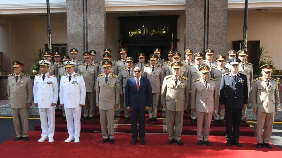 االرئيس السيسي مع القوات المسلحة والشرطة والأجهزة الأمنية