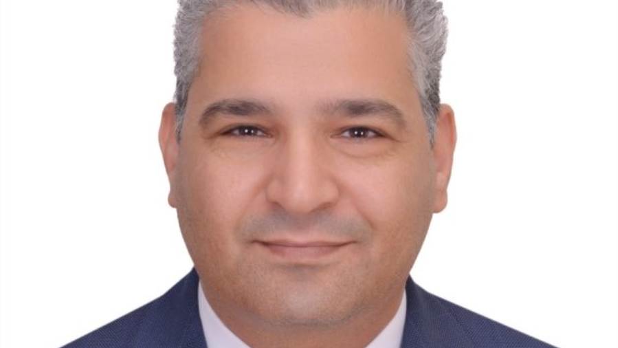 الدكتور عياد رزق