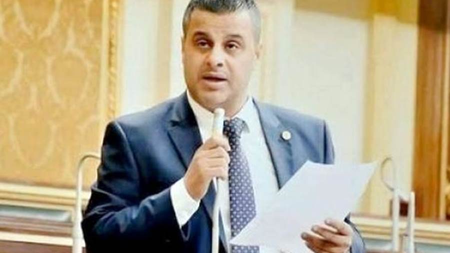 النائب عاصم عبد العزيز مرشد