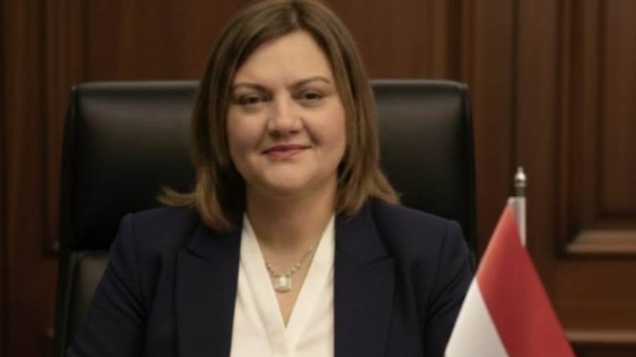 أمين الاتصال السياسي بحزب حماة الوطن بأمانة الشيخ زايد المستشارة ماريان شحاتة