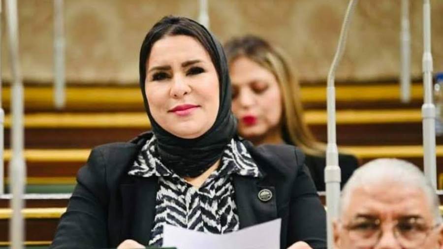 نيفين الكاتب