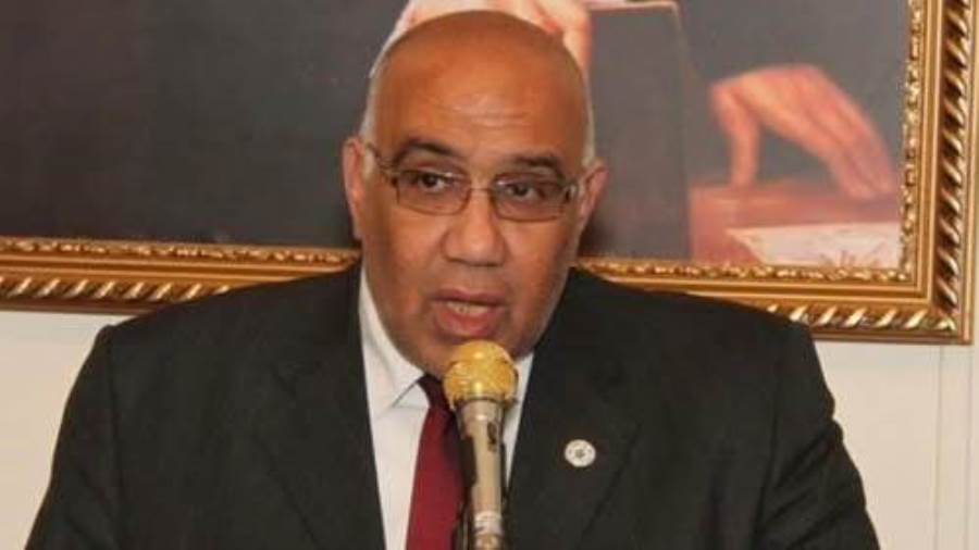 النائب عباس بهي الدين