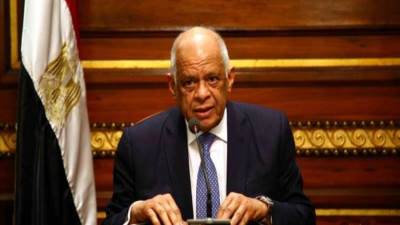 السيسي يصدق علي قانون المشروعات الصغيرة والمتوسطة ومتناهية الصغر..تعرف علي التفاصيل