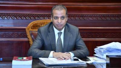 أمين مجلس الشيوخ يحسم "جدل طريقة الإرسال" الخاصة بلائحة المجلس الداخلية للنواب