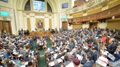 هل عالجت تشريعات برلمان 2015 تنمر جماهير النادي الأهلي علي شيكابالا بواقعة الكلب؟