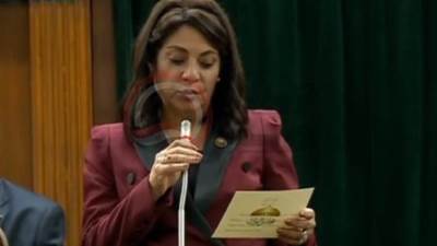 درية شرف الدين تؤدى اليمين الدستور خلال الجلسة الافتتاحية بمجلس النواب