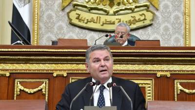 هشام توفيق: تصفية الحديد والصلب كان لابد منه وتأخر عام كامل