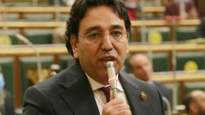 أيمن محسب يطالب الحكومة بإطلاق حملة لتوعية المواطنين بأهمية ترشيد استهلاك المياه