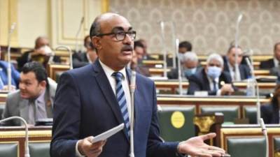 إيهاب منصور يطالب بضرورة حصر الأصول غير المستغلة وإرسال تقرير متابعة سنوى