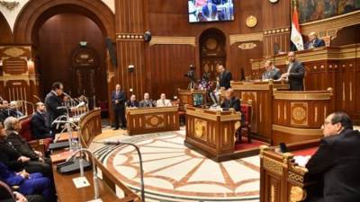 مجلس الشيوخ يناقش سياسة الحكومة بشأن تعزيز الحرف اليدوية التراثية والتقليدية