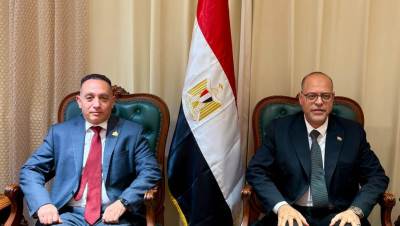 خلال اجتماع مع وزير العمل.. البياضي يدعو إلى توحيد إجازات الأعياد للطوائف المسيحية